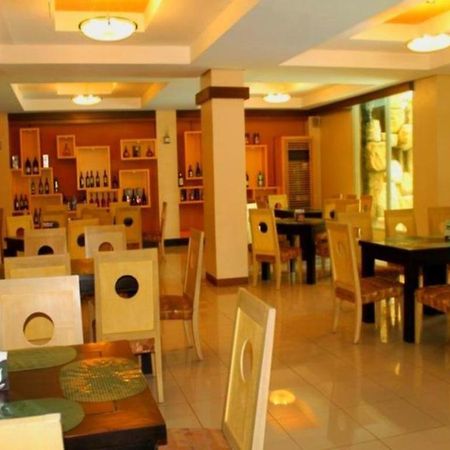 Goldenfield Kundutel Hotel Bacolod Exterior photo