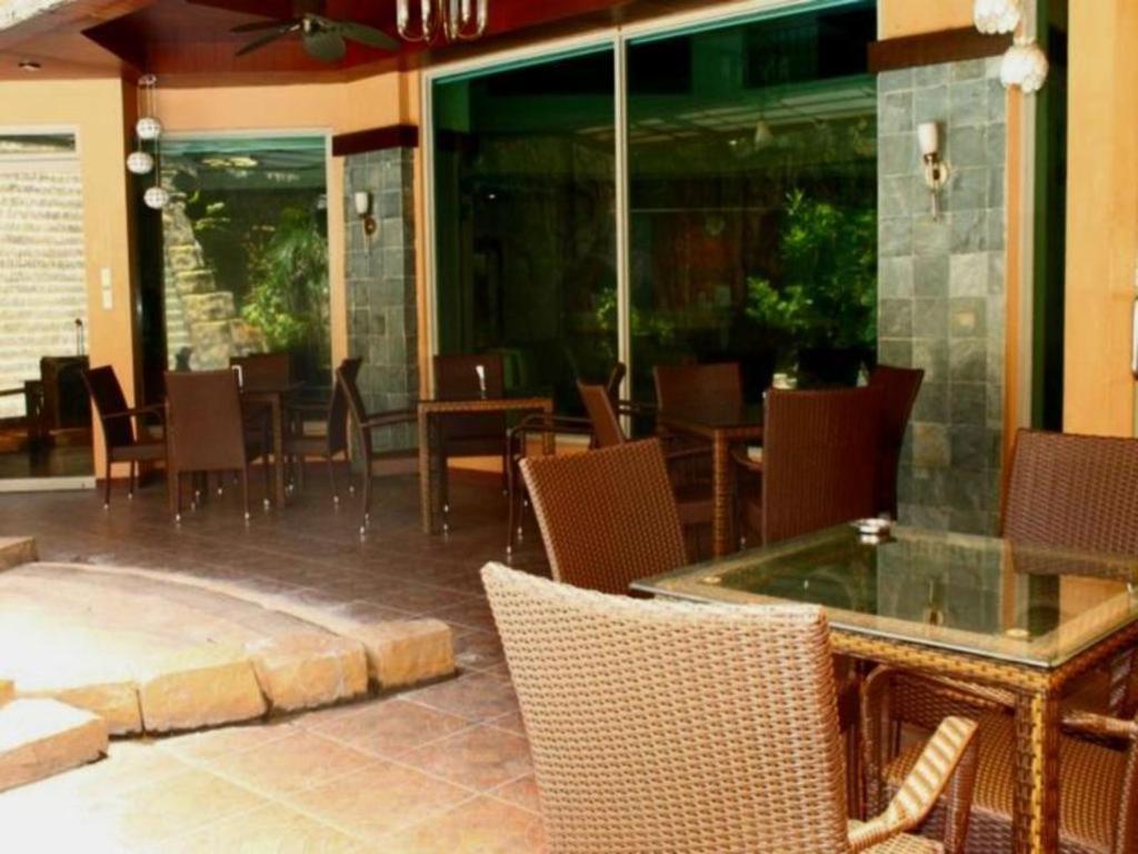 Goldenfield Kundutel Hotel Bacolod Exterior photo